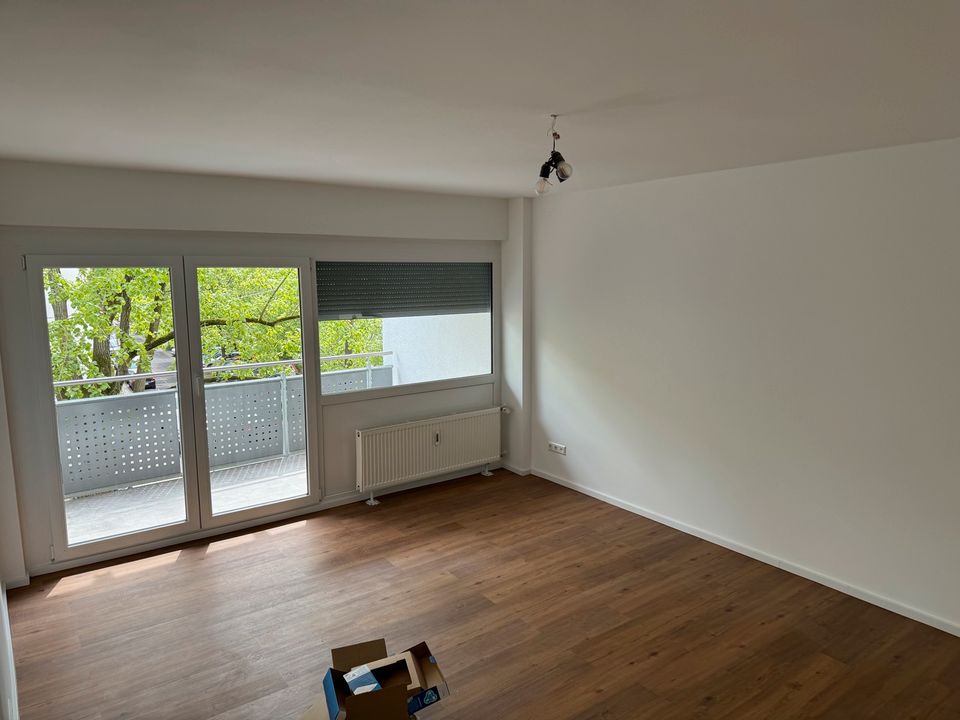 3 Zimmer Wohnung neben Gartenschule in Karlsruhe