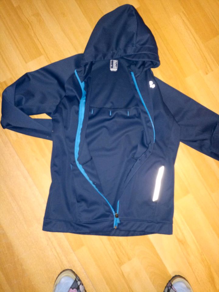 Laufjacke Junge in Braschwitz