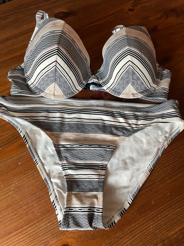 NEU Hunkemöller Bikini Gr.80C in Neuss