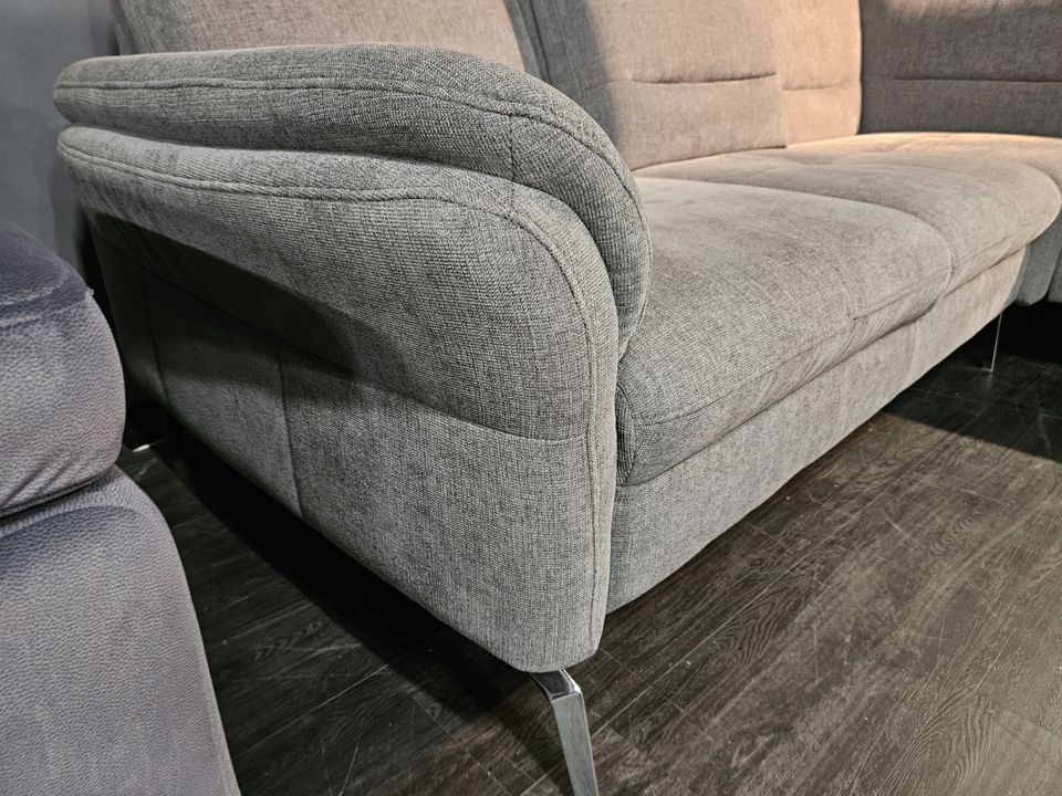 NEU Wohnlandschaft Couch Sofa 4x Sitztiefenverstellung Federkern in Bocholt