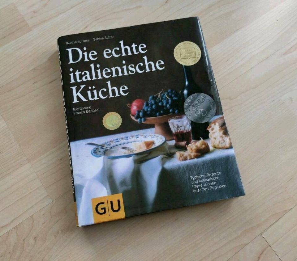 Echte italienische Küche Kochbuch 230 Rezepte auf 320 Seiten GU in Pliezhausen