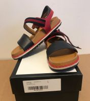 Original Gucci Kids Sandalen Leder Gr. 32 Berlin - Wilmersdorf Vorschau