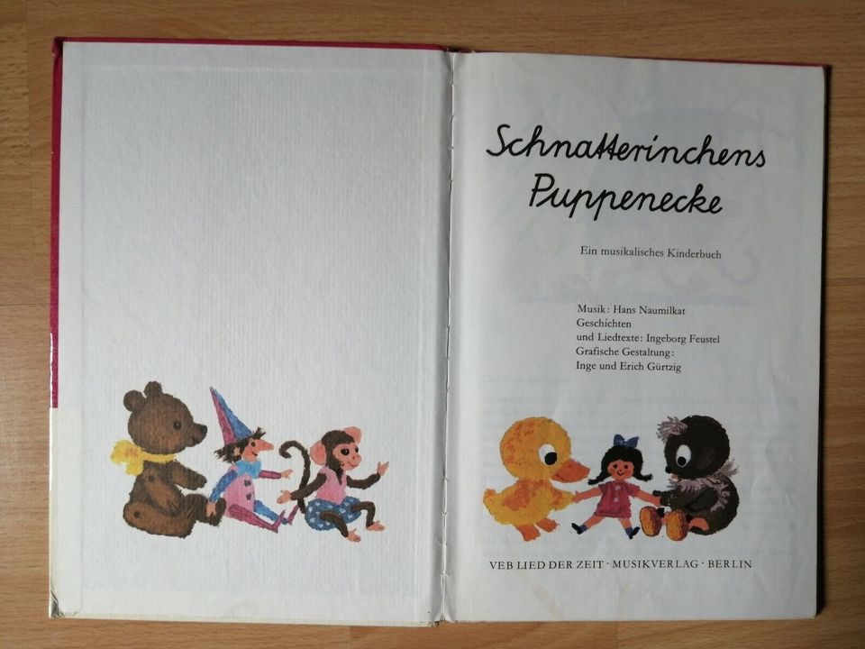 2 DDR Kinderbücher inkl. Versand in Berlin