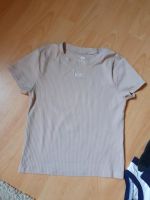 Shirt H&M ungetragen beige Basic 146 152 Nordrhein-Westfalen - Recklinghausen Vorschau