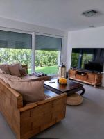 Sofa Ecke plus Fernsehschrank aus Bambus Nordrhein-Westfalen - Wesseling Vorschau