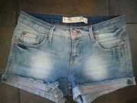 Shorts blaue Jeans short  kurze Hose C & A 36 S Top Stretch Sachsen - Wilkau-Haßlau Vorschau