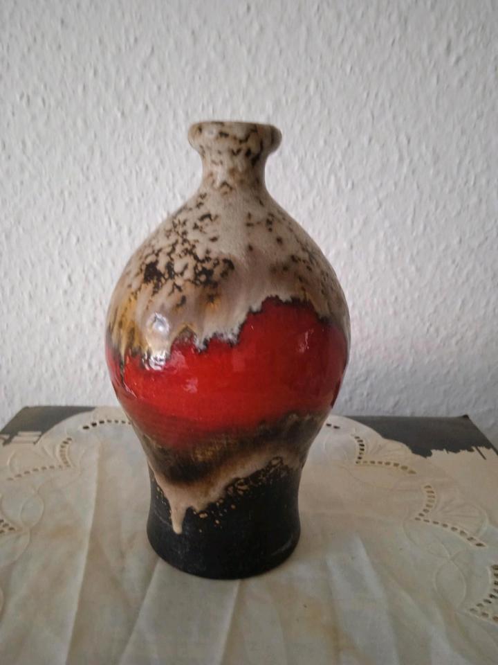D b Vase. Keramik . Glasur.Mehr farbig.germany aus 50er.. Gut. in Hannover