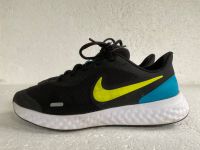 Nike Revolution 5 Turnschuhe Laufschuhe schwarz Größe 38 Nürnberg (Mittelfr) - Oststadt Vorschau