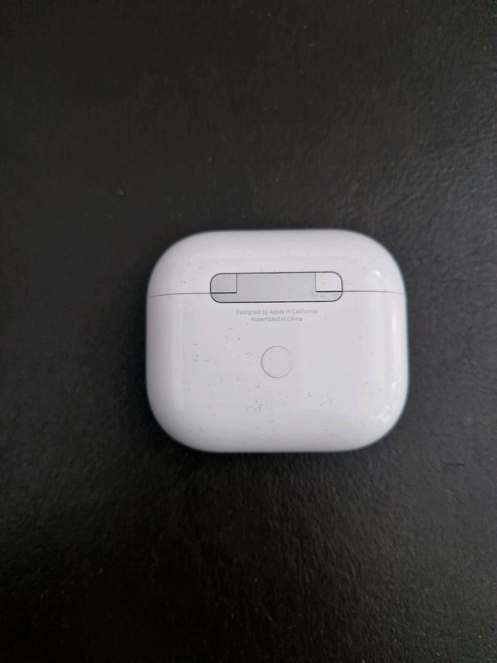 Apple Airpod ladecase Gen.3 in Düsseldorf