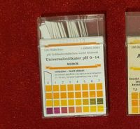 Indikatorstäbchen Universal pH 0-14 Merck 90% Inhalt Güstrow - Landkreis - Gülzow-Prüzen Vorschau