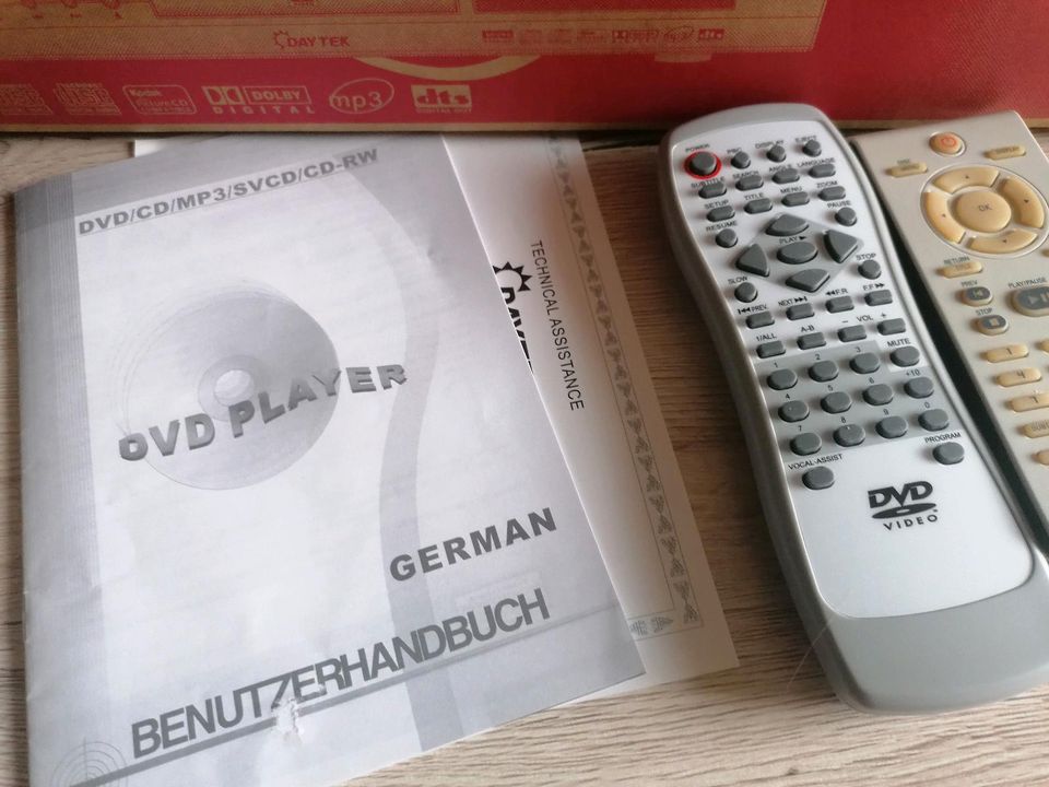 2 DVD Player defekt für Bastler mit Fernbedienung in Weida