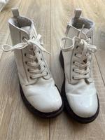 Rieker Schuhe weiß Östliche Vorstadt - Steintor  Vorschau