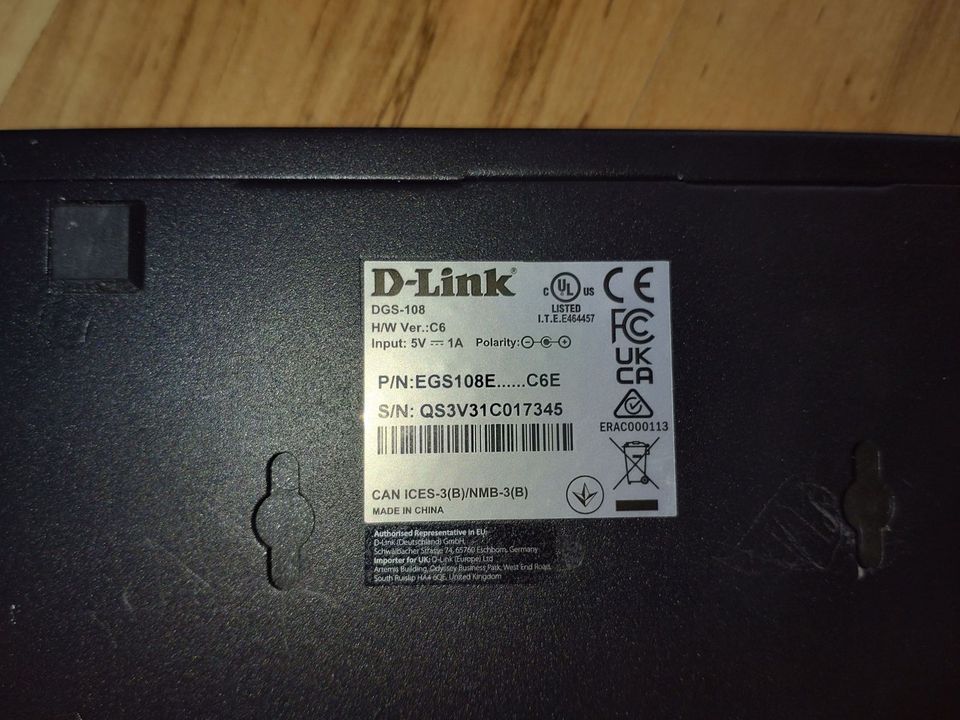 D-Link Netzwerkswitch DGS-108 LAN Switch in Eschenlohe