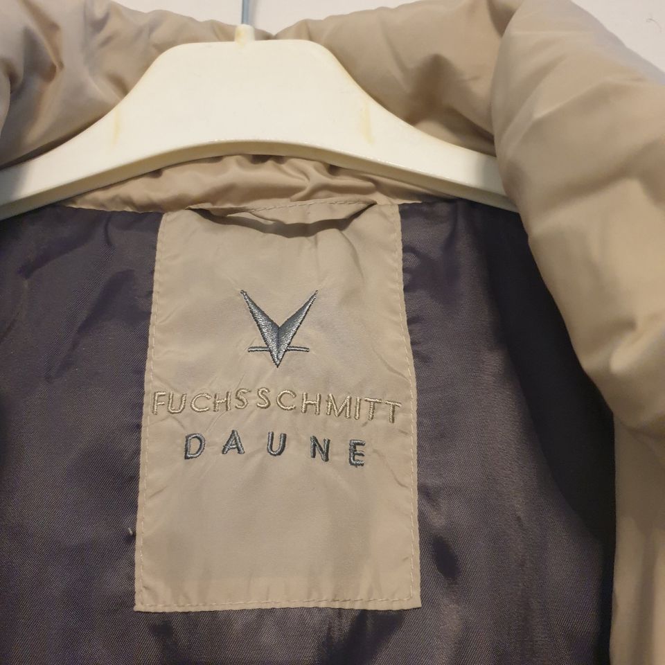 Fuchs Schmitt Jacke Daunen Jacke Gr,44 Creme neuwertig in Kiel