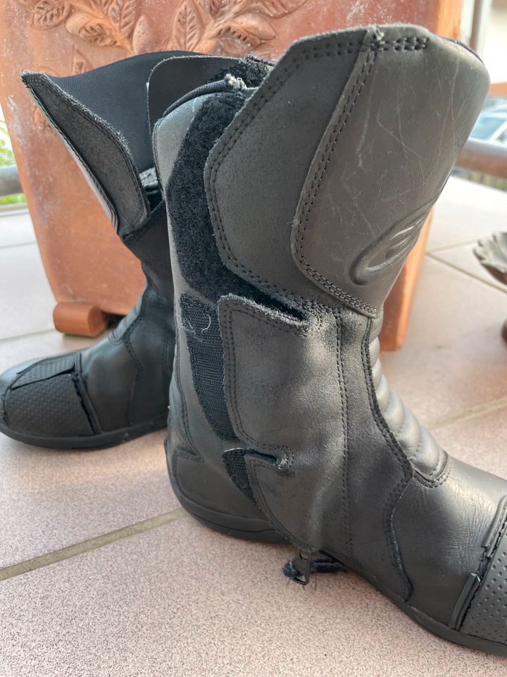 Alpinestars Motorradstiefel für Damen, 39 reparaturbedürftig in Bonn