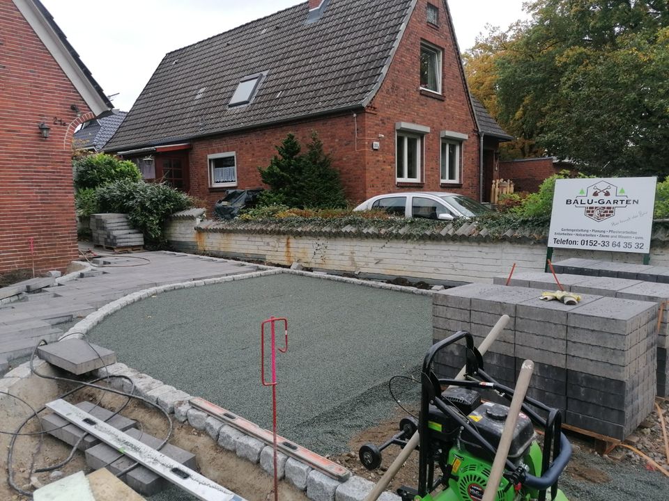 Gartenbau Pflasterarbeiten Terrassenbau  Wegebau Gartenpflege Galabau Mauerbau  Zaunbau Teichbau Poolbau Gartenarbeit  Baggerarbeiten Erdarbeiten Garten und  Landschaftsbau in Himbergen