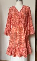 Kleid Sommer orange gemustert Gr 40 Nordrhein-Westfalen - Herford Vorschau