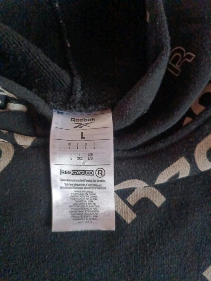 Reebok Hoodie, Pullover mit Kapuze Größe L gebraucht in Vilseck