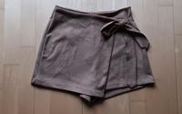 SKORT Shorts und Rock Hosenrock von Reserved Gr. S neuwertig Nordrhein-Westfalen - Lügde Vorschau
