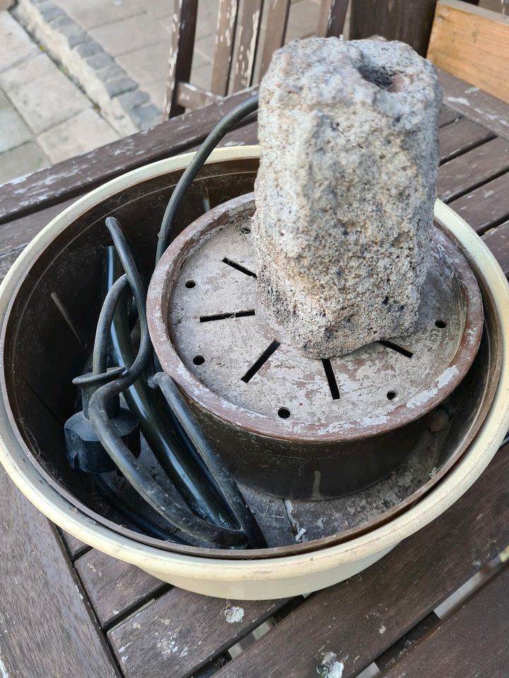 Zimmer Springbrunnen Hydro Trinkbrunnen in Thüringen Herbsleben