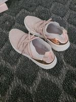 Adidas Sneaker Gr.40 (39) NEU Berlin - Reinickendorf Vorschau