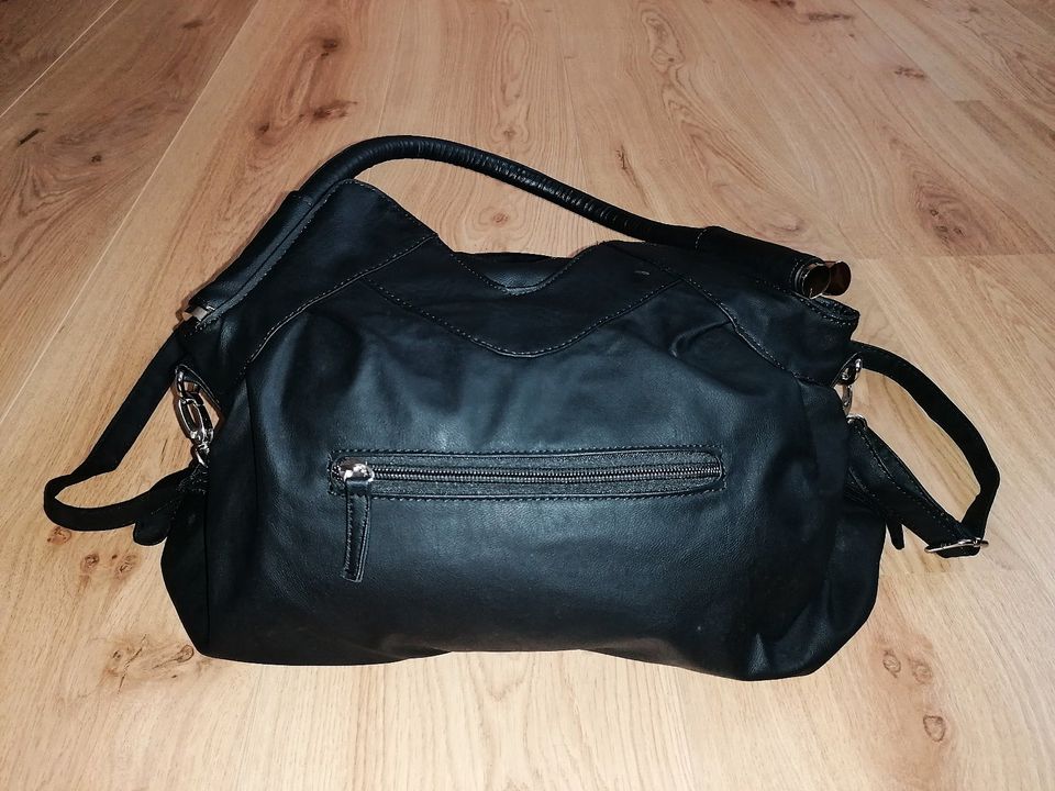 Milla Damen Handtasche Henkeltasche Schultertasche in Schwalmtal