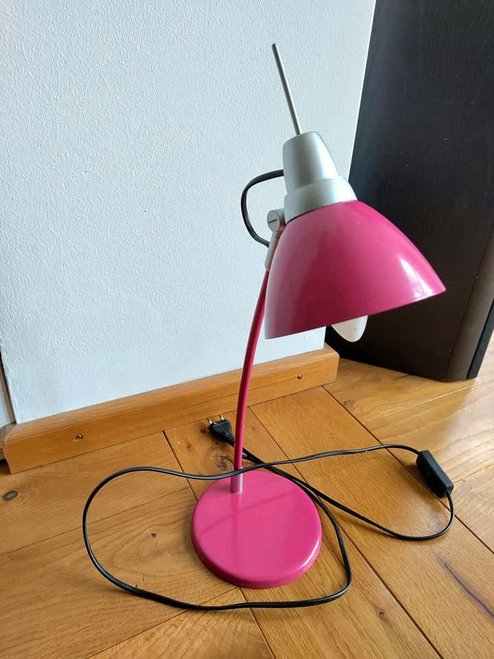 Tischlampe in Rosa TOP*** in Bonn