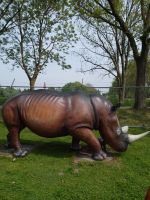 Gartenfiguren Lebensgroß Nashorn Niedersachsen - Varel Vorschau