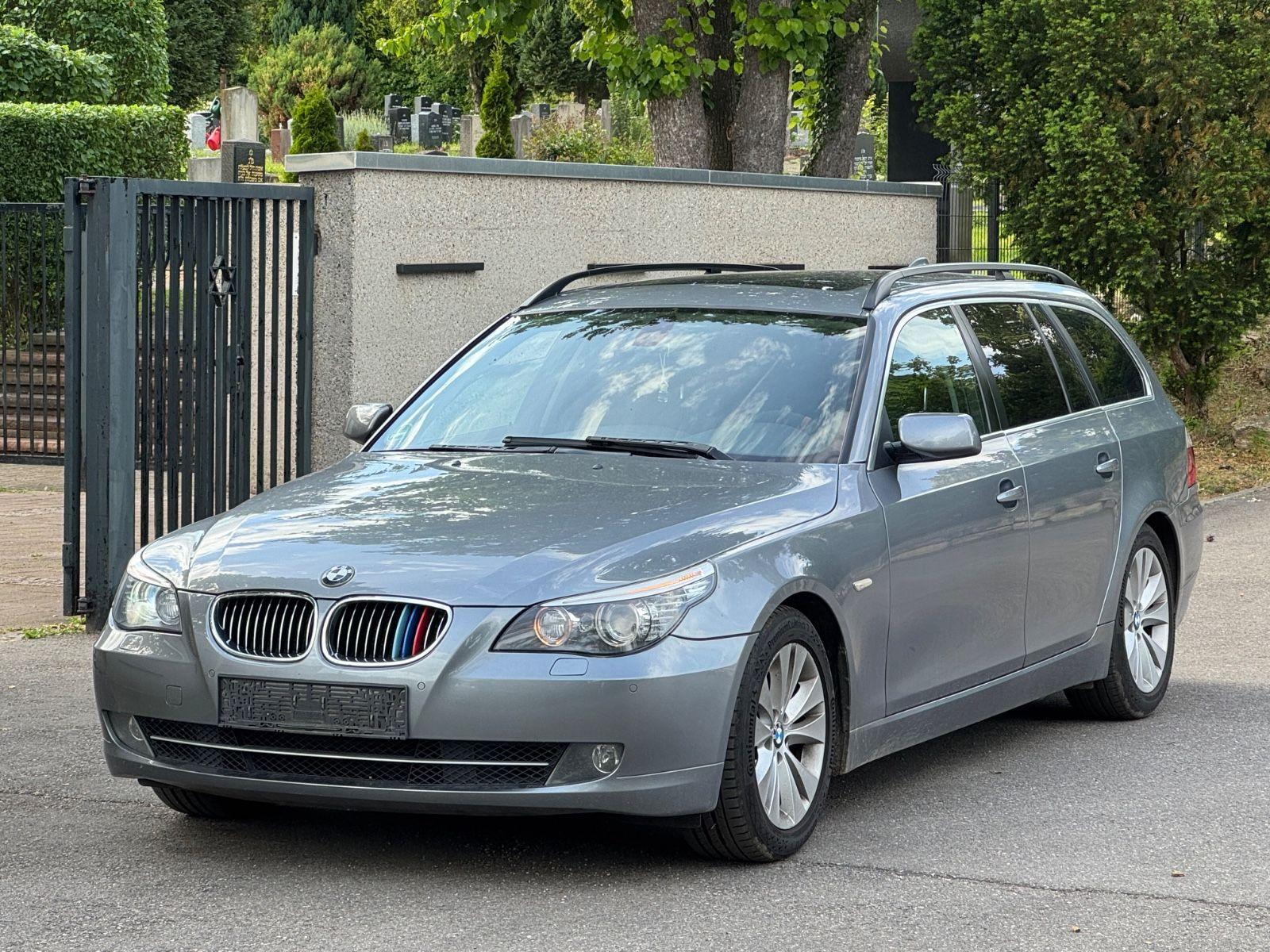 Abbildung des Autos BMW 530 Baureihe 5 Touri…