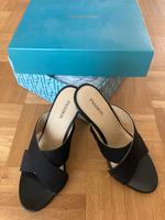 Neu Pashion Footwear - the cross slide Essen - Bredeney Vorschau