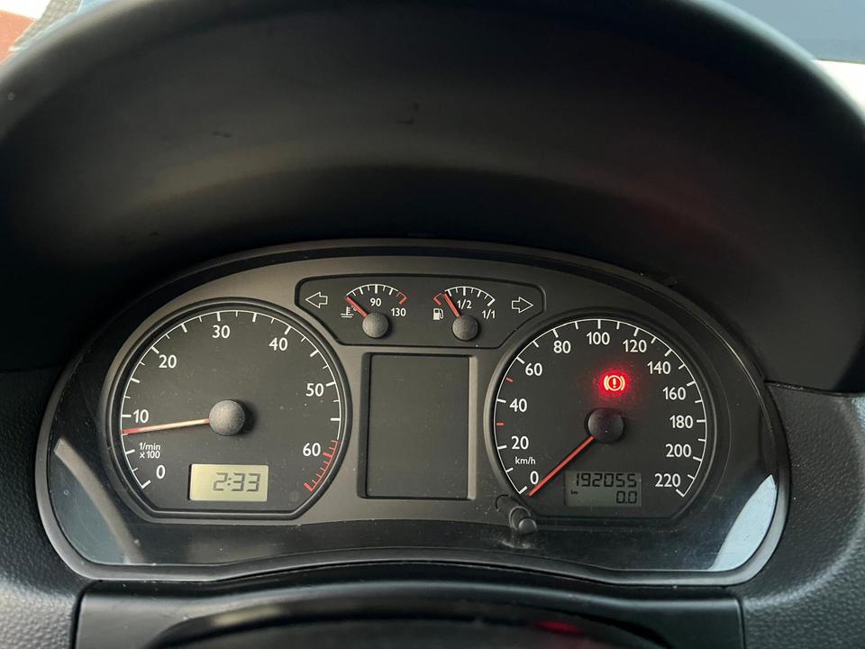 Volkswagen Polo Basis1.4-9NTÜV/KLIMA/Z.RIEMEN+WASSERPUMPE-NEU in Witten