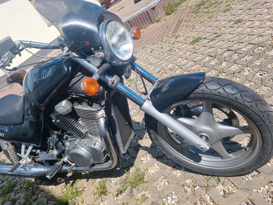 Suzuki VX800 in Teilen, Schlachtfest in Haldensleben