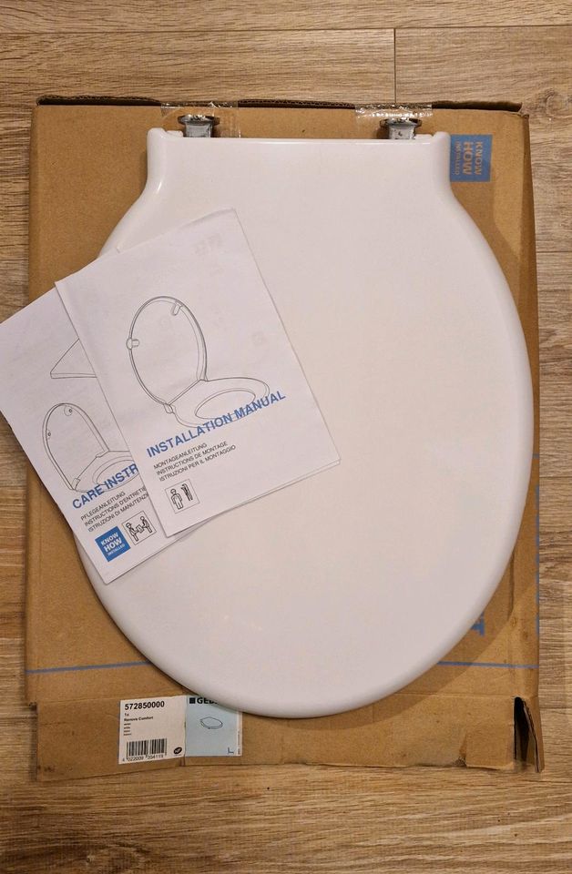 NEU GEBERIT Comfort Wand-Tiefspül-WC t=70cm in Neumünster