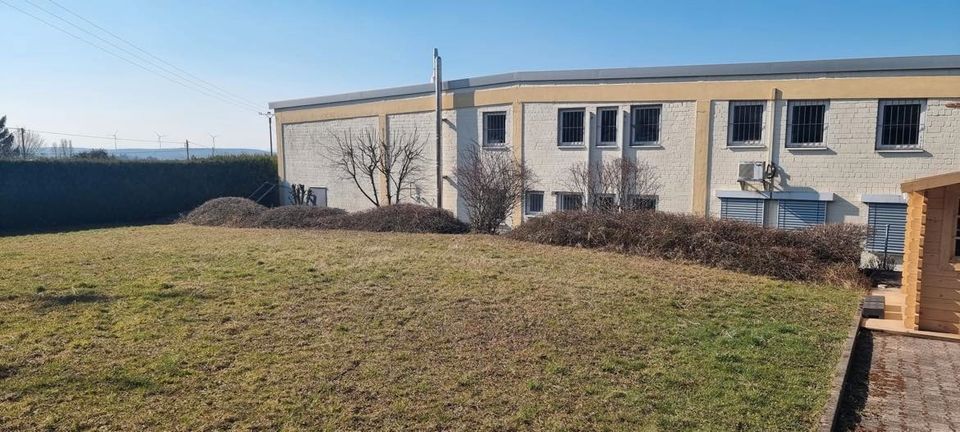 15.000 m² Grundstück mit Lagerhalle zur Entwicklung mit Wohnbebauung in guter Lage von Riegelsberg in Riegelsberg