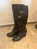 Stiefel Keilabsatz Geox schwarz Größe 39 Hessen - Hirschhorn (Neckar) Vorschau