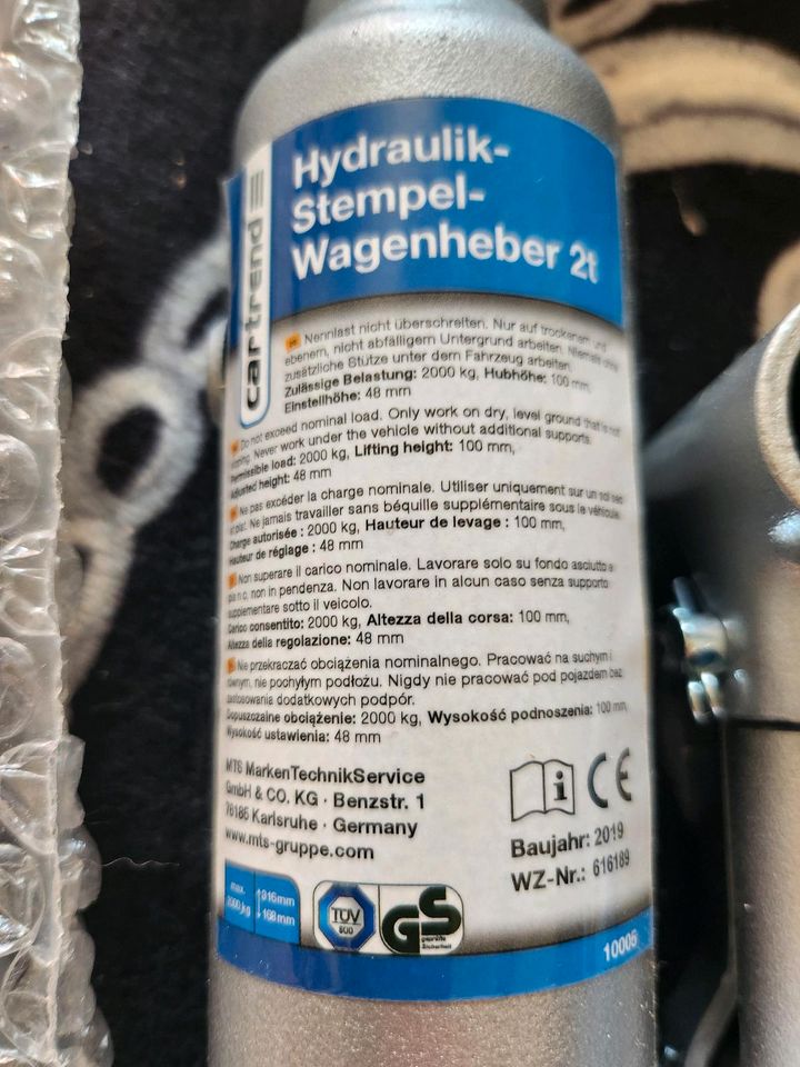 Hydraulik Stempel Wagenheber 2t in Niederzier