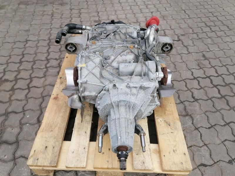 FERRARI F12 BERLINETTA F152 Gearbox 278272 Getriebe GETRAG F140 in Görlitz