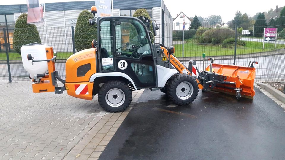 Bagger Minibagger Vermietung Verleih Mieten 1.8 Tonnen Radlader in Wedemark