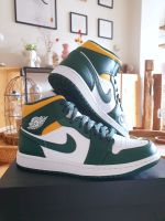 Nike Air Jordan 1 Mid noble green pollen Gr. 41 US8 grün Sneaker Nordrhein-Westfalen - Mönchengladbach Vorschau