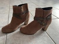 Stiefeletten Stiefel Tom Tailor 42 Wie Neu braun beige Nordrhein-Westfalen - Bottrop Vorschau