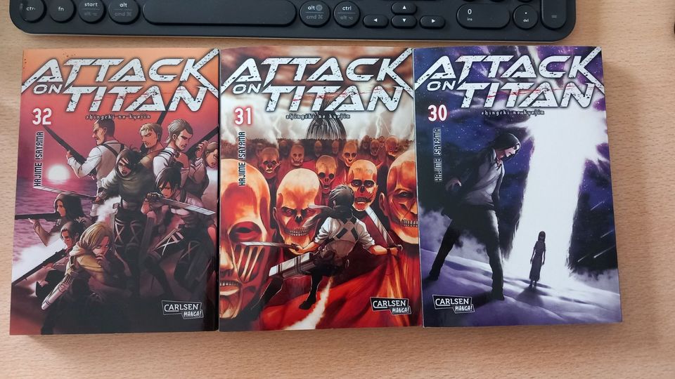 Attack on Titan 1-4 20 24-26 29-34 Beginning Regrets Answer Manga in Stuttgart