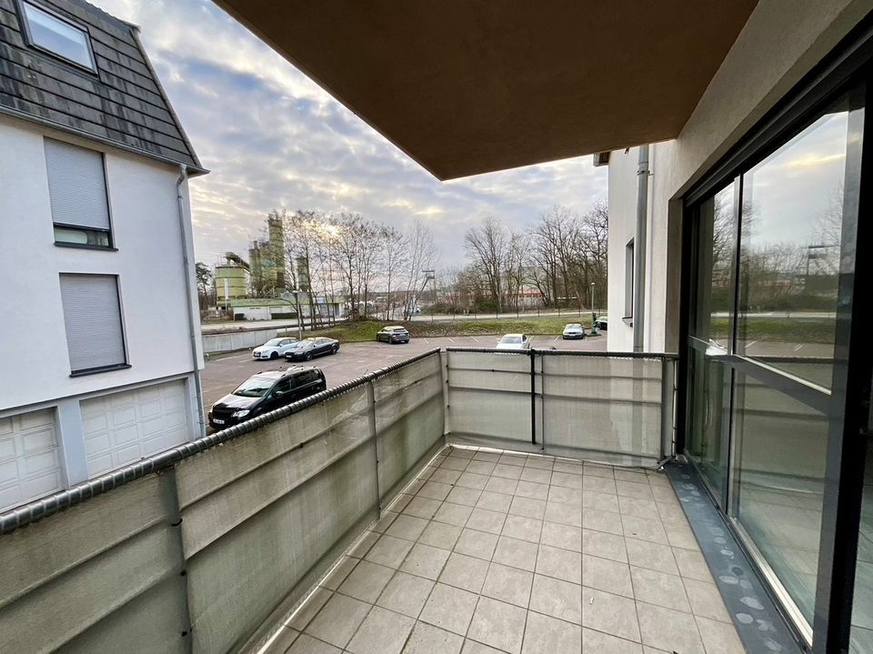 Schöne Wohnung mit Balkon und Parkplatz in Schoeneck/FRANKREICH in Saarbrücken