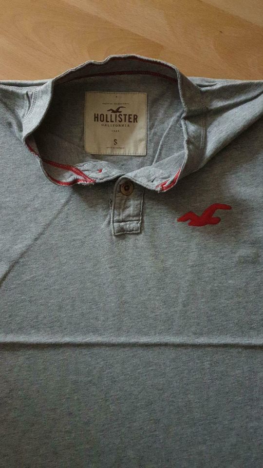 T-Shirts von Hollister Gr. S verschiedene Modelle in Langenhagen