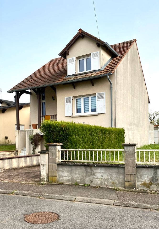 Einfamilienhaus in ruhiger Wohnsiedlung in BENING-LES-SAINT-AVOLD/FRANKREICH in Saarbrücken