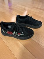 Venice Sneaker schwarz, rote Blume Gr. 33 Nordrhein-Westfalen - Bad Honnef Vorschau