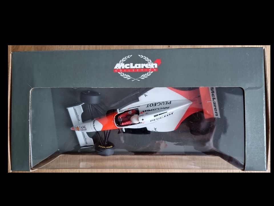 PMA McLaren Peugeot MP4/9 Martin Brundle 1994 1:18, 530 941808 in Oberding