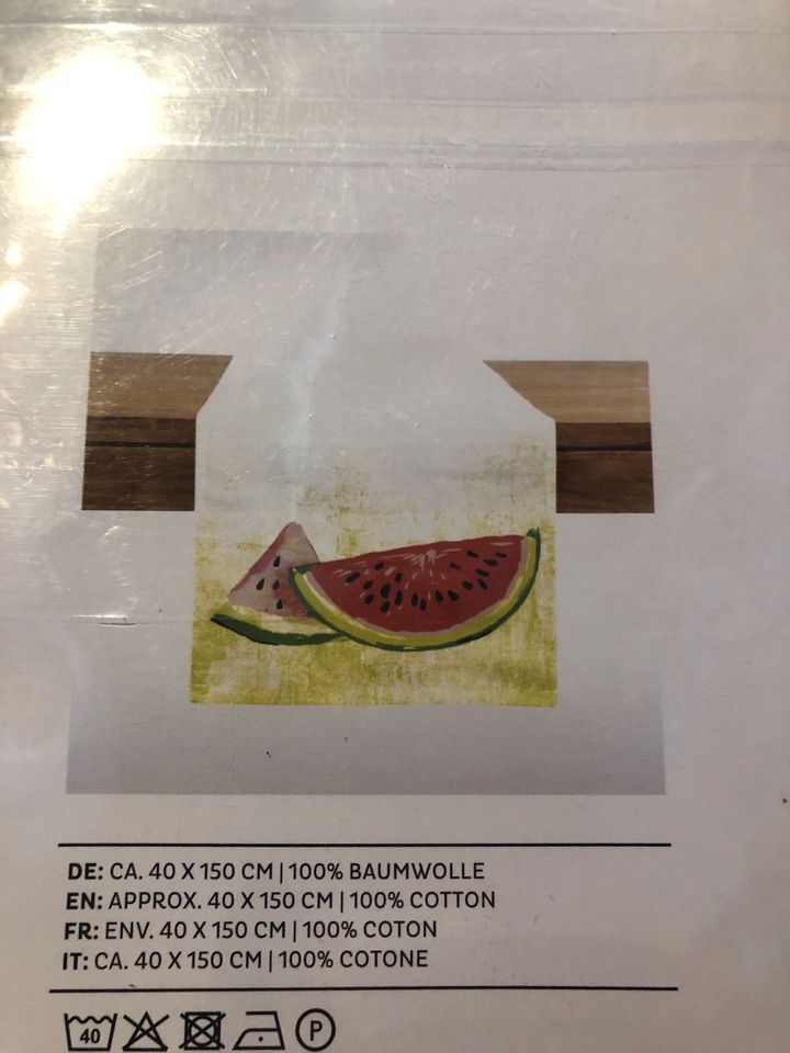 Tischlaüfer alles Melone in Altenholz