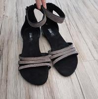 Sandalen Schwarz/Silber Gr.37 Niedersachsen - Uelsen Vorschau
