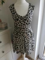 Traumhaftes GUESS KLEID XS NEU!! Bayern - Hohenpeißenberg Vorschau