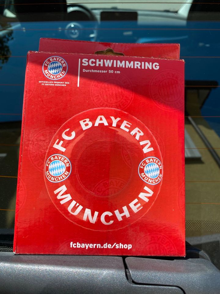 Schwimmreifen - FC Bayern für 1€ oder 1 Päckchen  Haribo in Bous